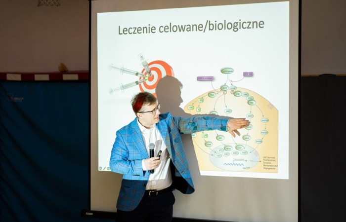 2023-02-02-008_dr L. Kraj podczas wykładu w ramach Programu Patronackiego WUM  (1)